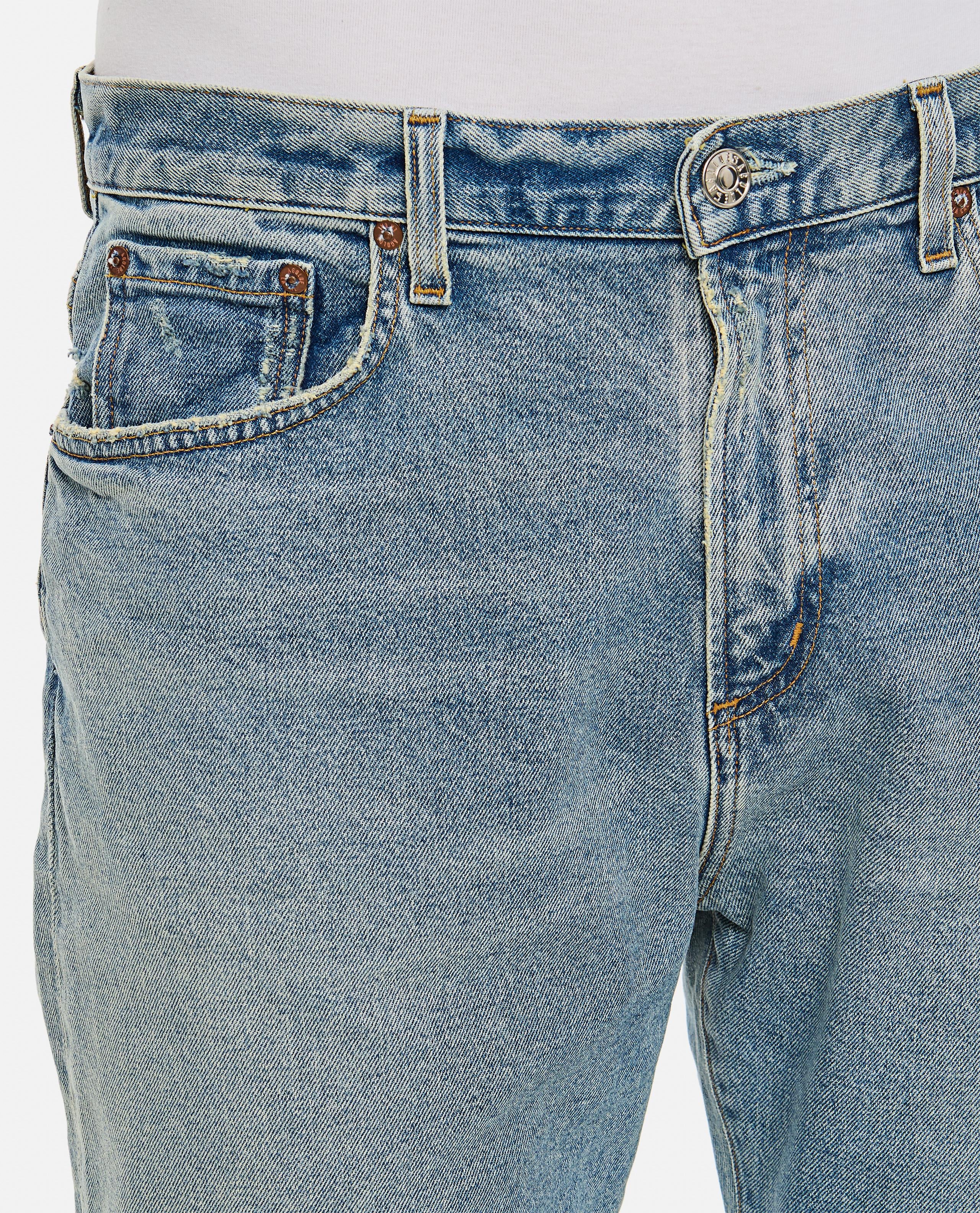 CURTIS JEANS IN TURMOIL - Image 4