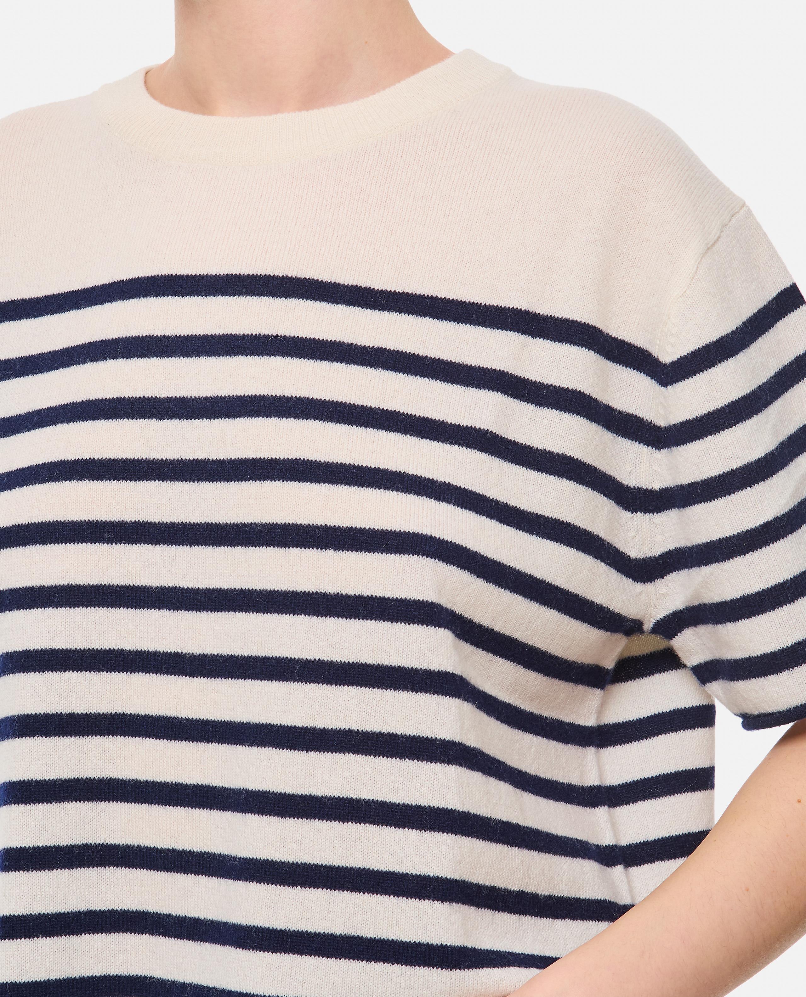 CILA T-SHIRT - Image 4