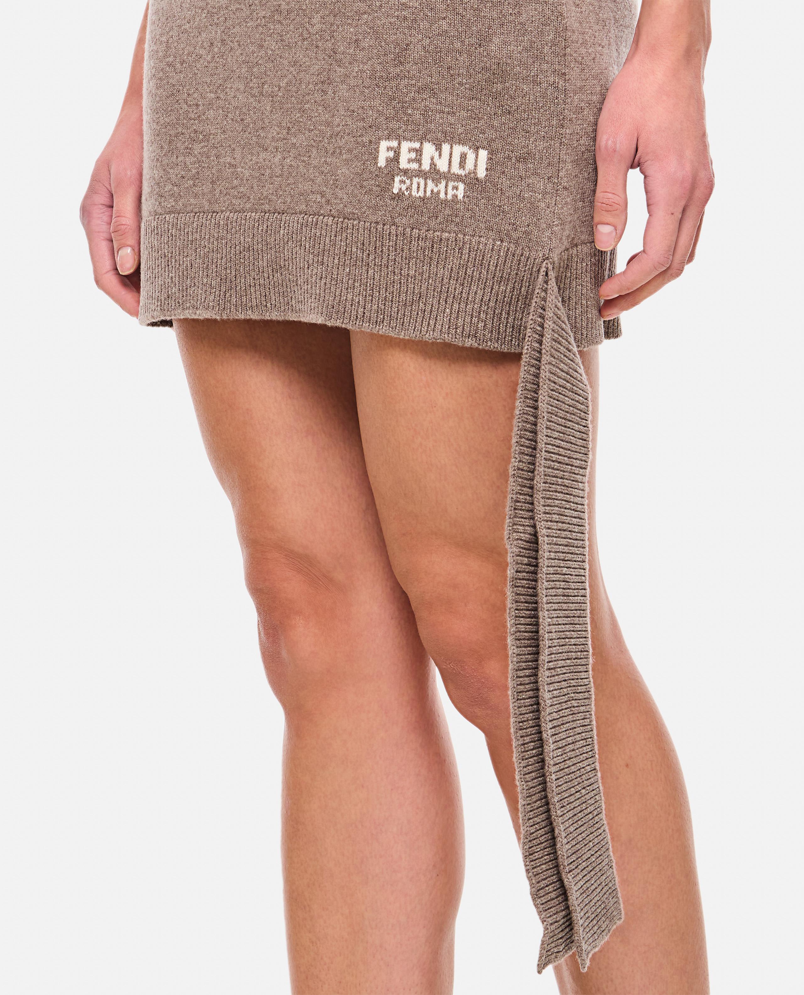 ABITO CON LOGO - Image 4