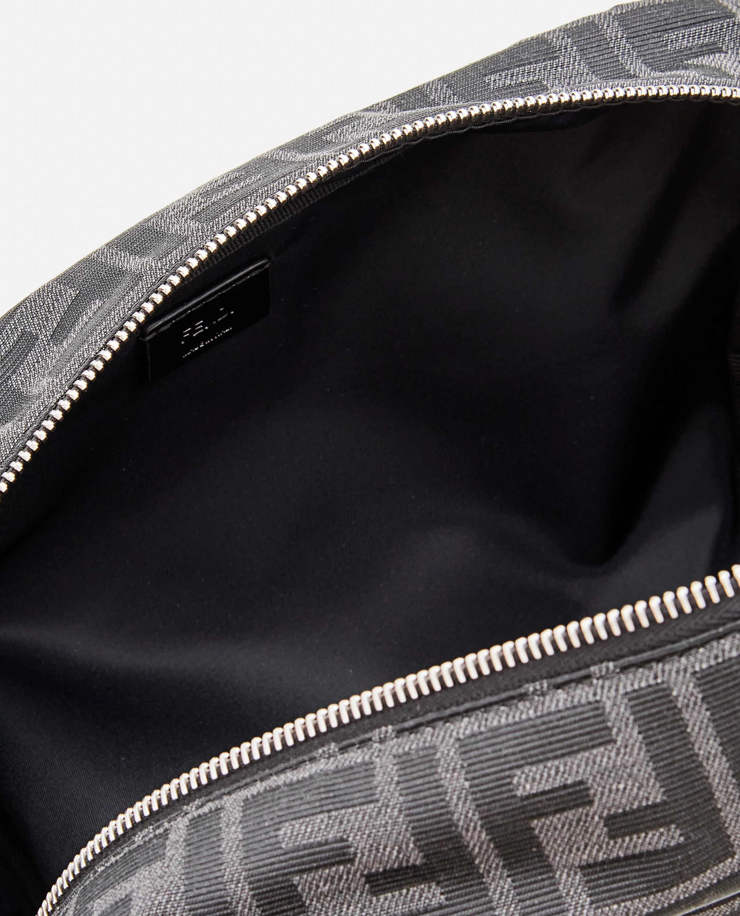 CANVAS FF JACQUARD BEAUTY CASE - Image 4