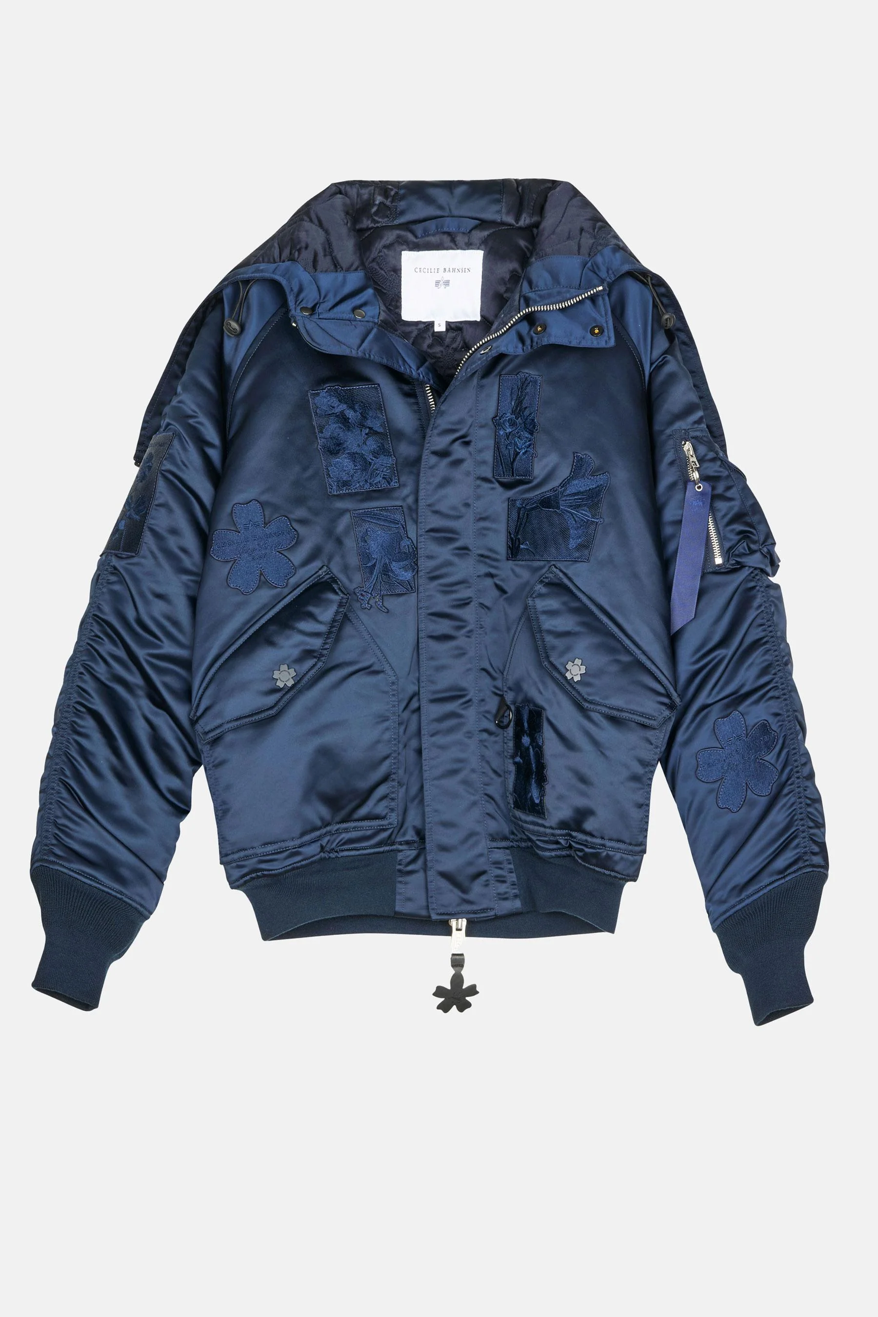 GIACCA CECILIE BAHNSEN X ALPHA INDUSTRIES IN NYLON CON PATCH