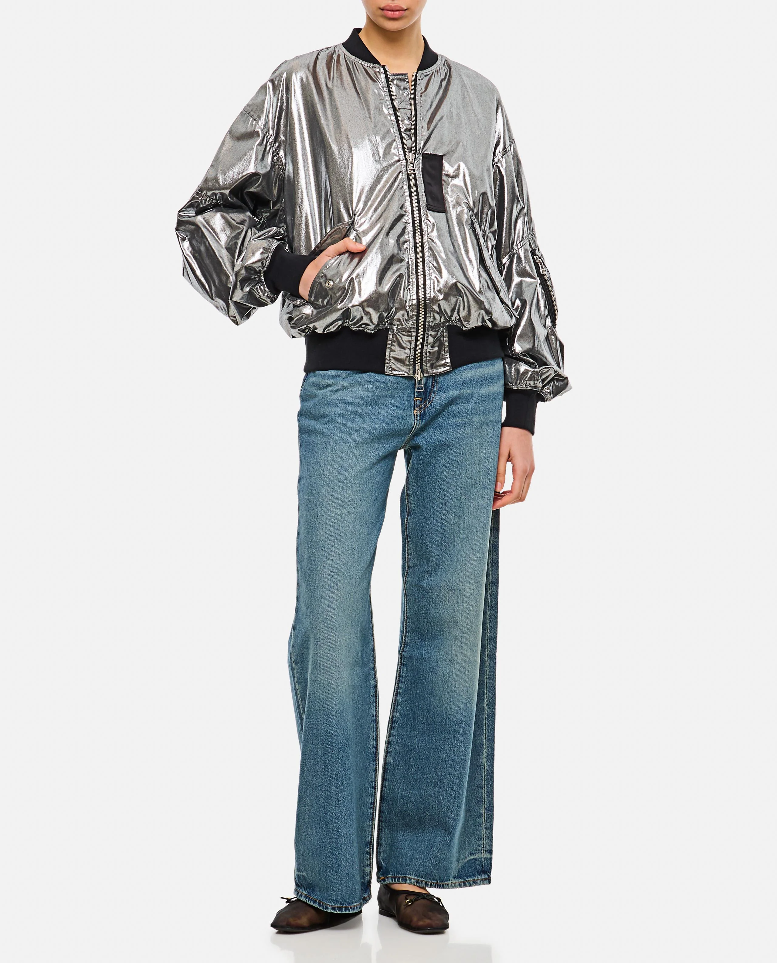BOMBER - Image 2