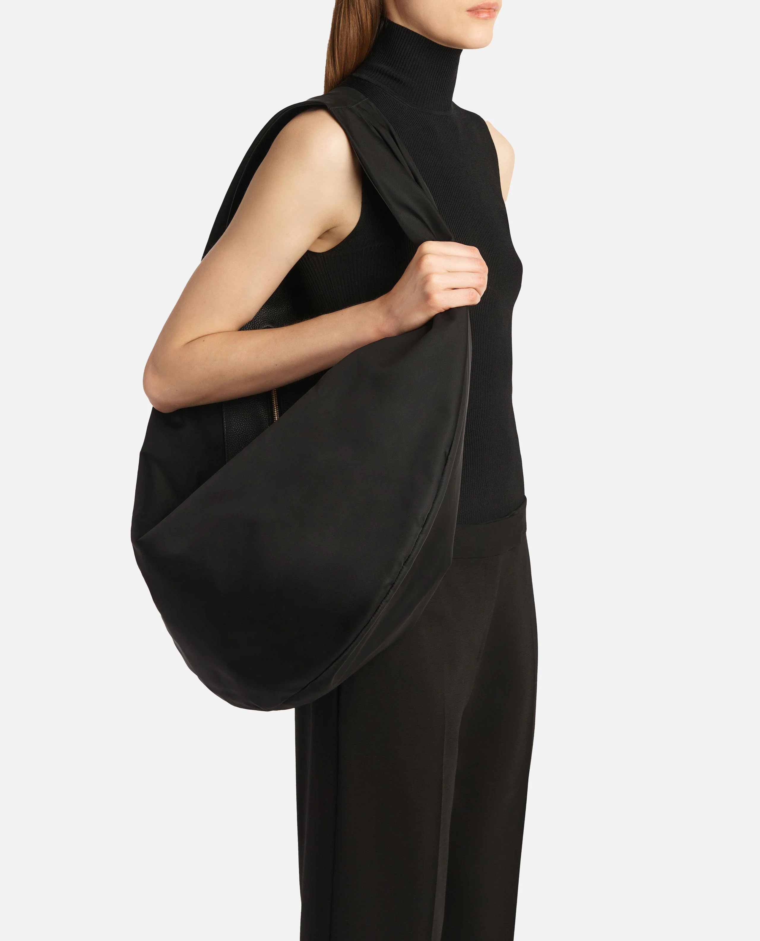 OLIVIA SPORT XL HOBO - Image 4