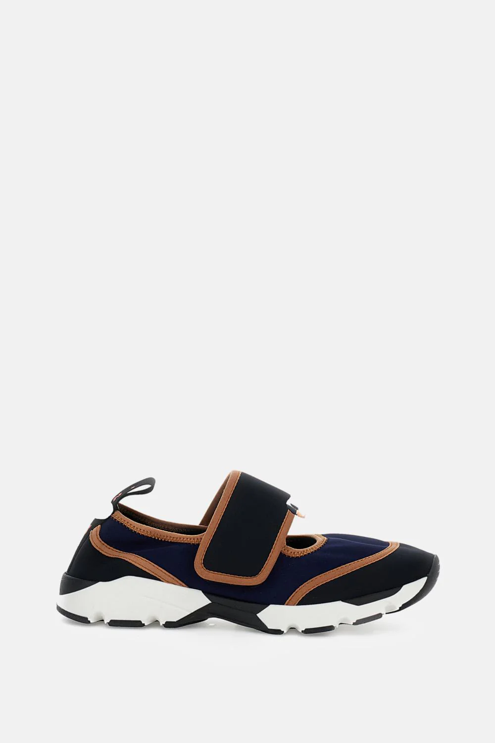 MARY JANE RUNNING SNEAKERS