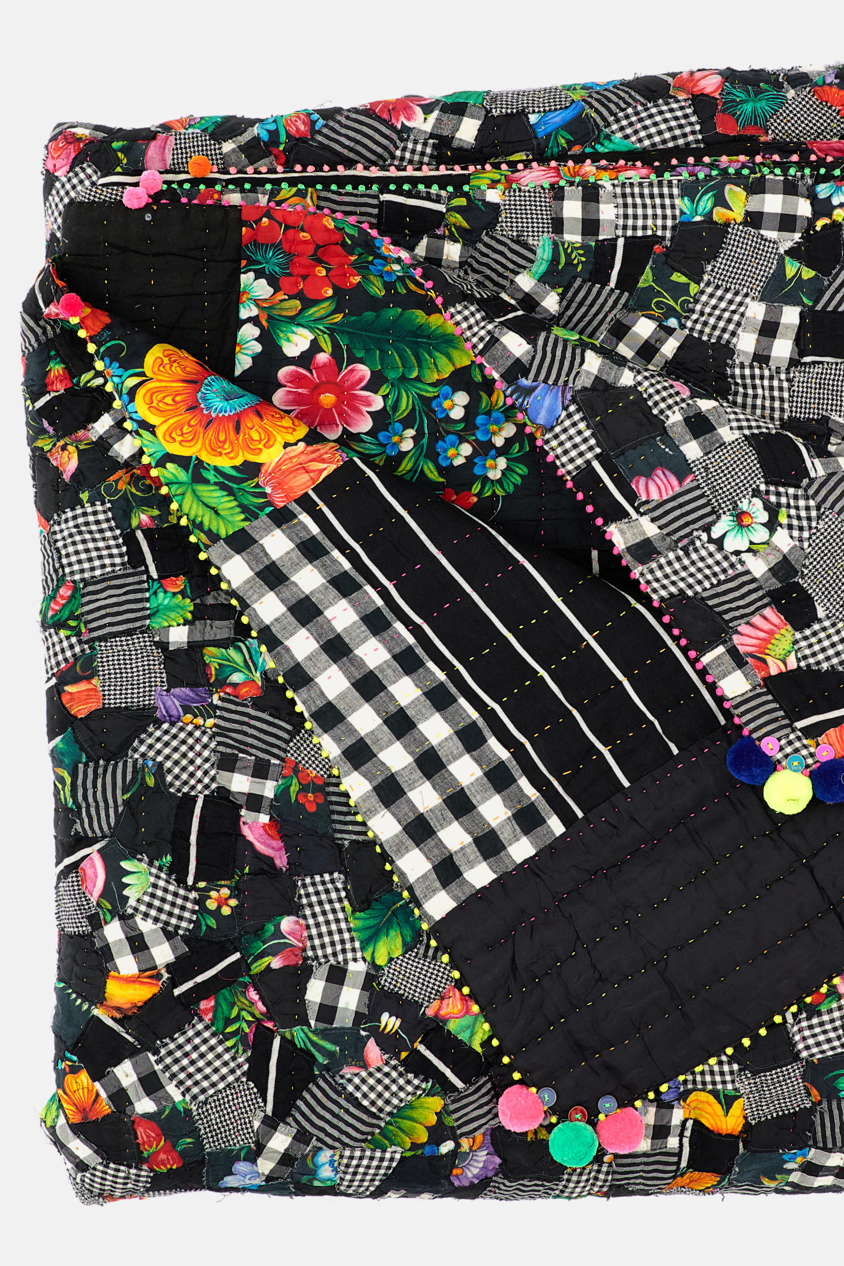 MAXI COPERTA RICAMATA - Image 2