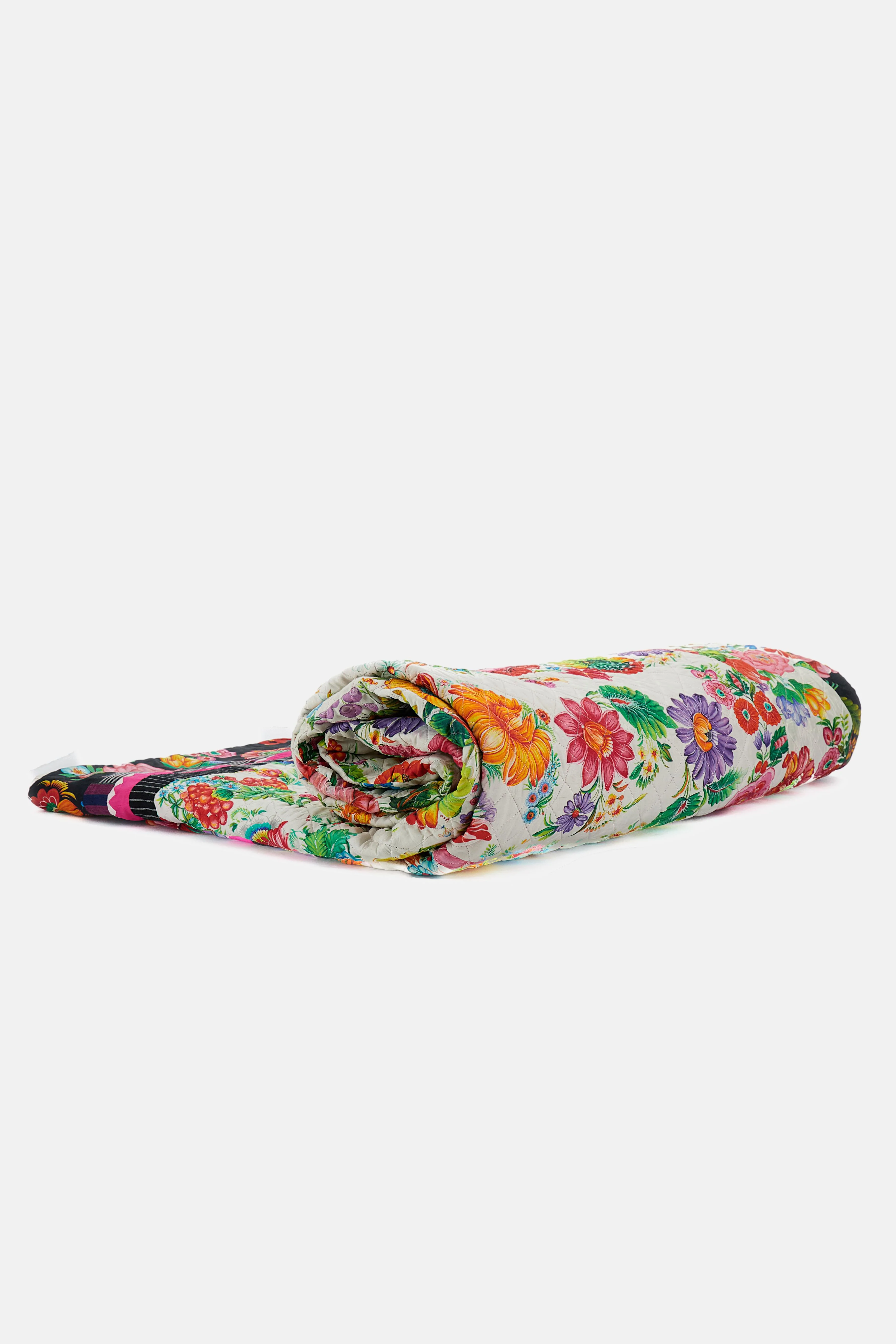 MAXI COPERTA RICAMATA