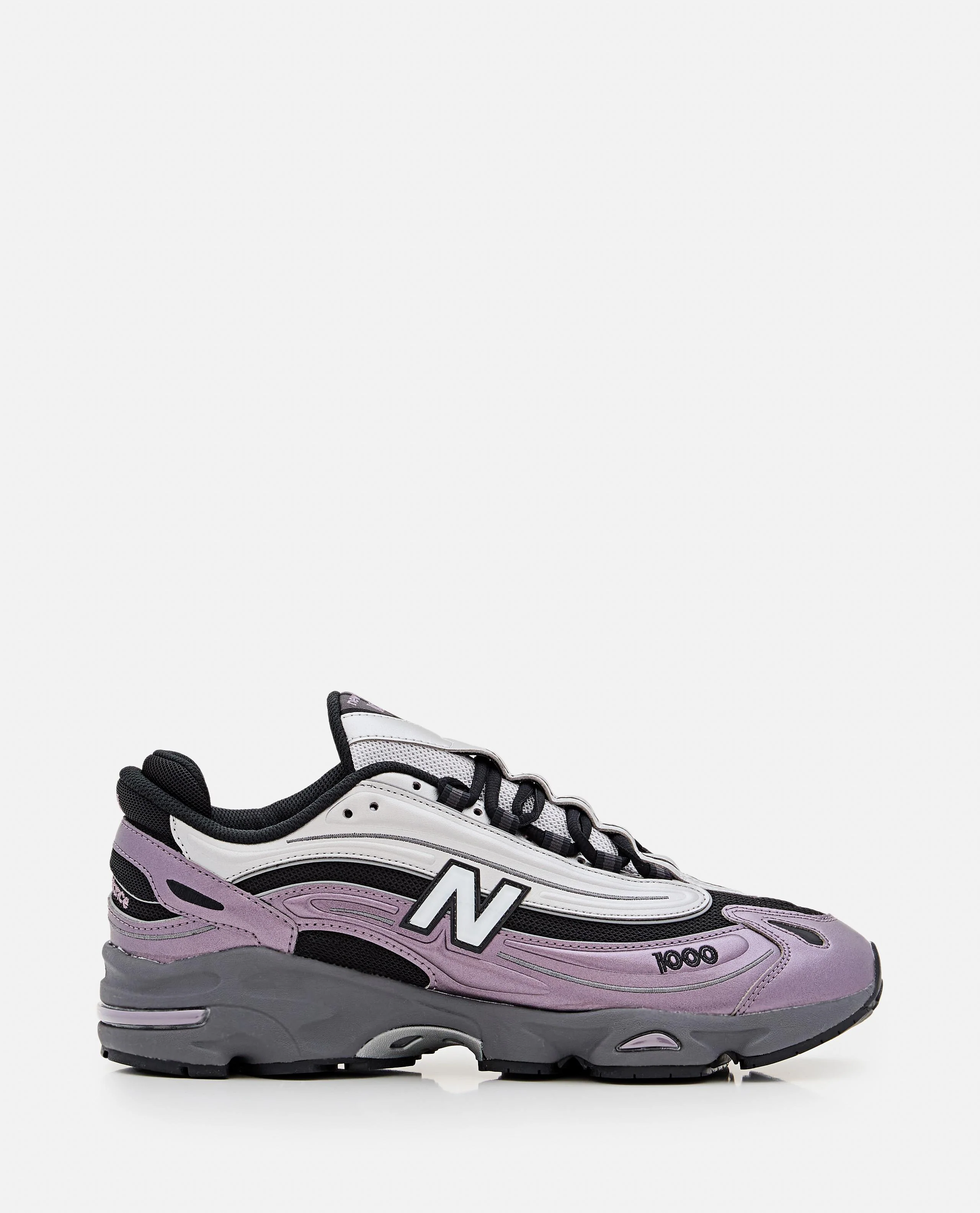 NEW BALANCE 1000 SNEAKERS