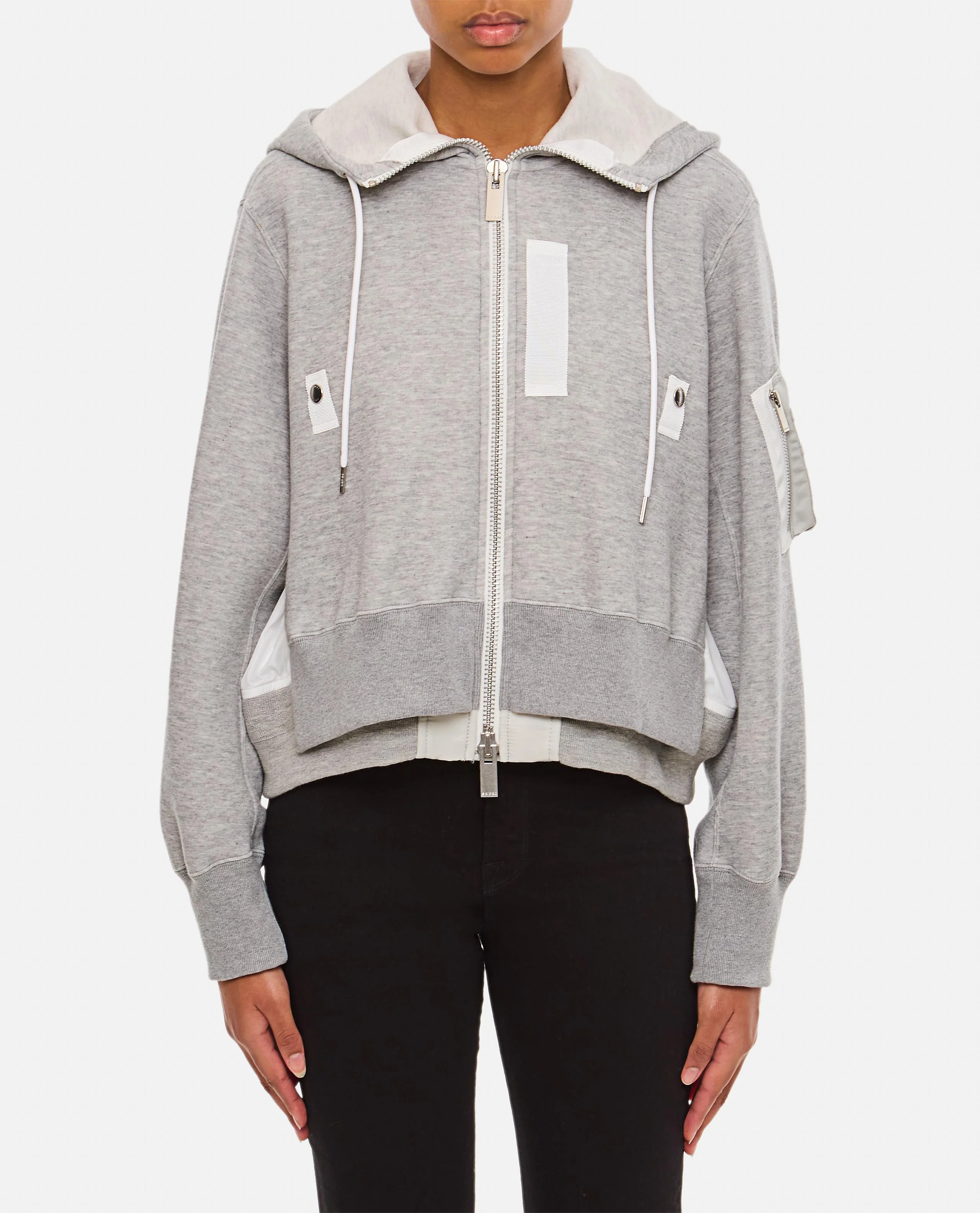 FELPA CON CAPPUCCIO E ZIP