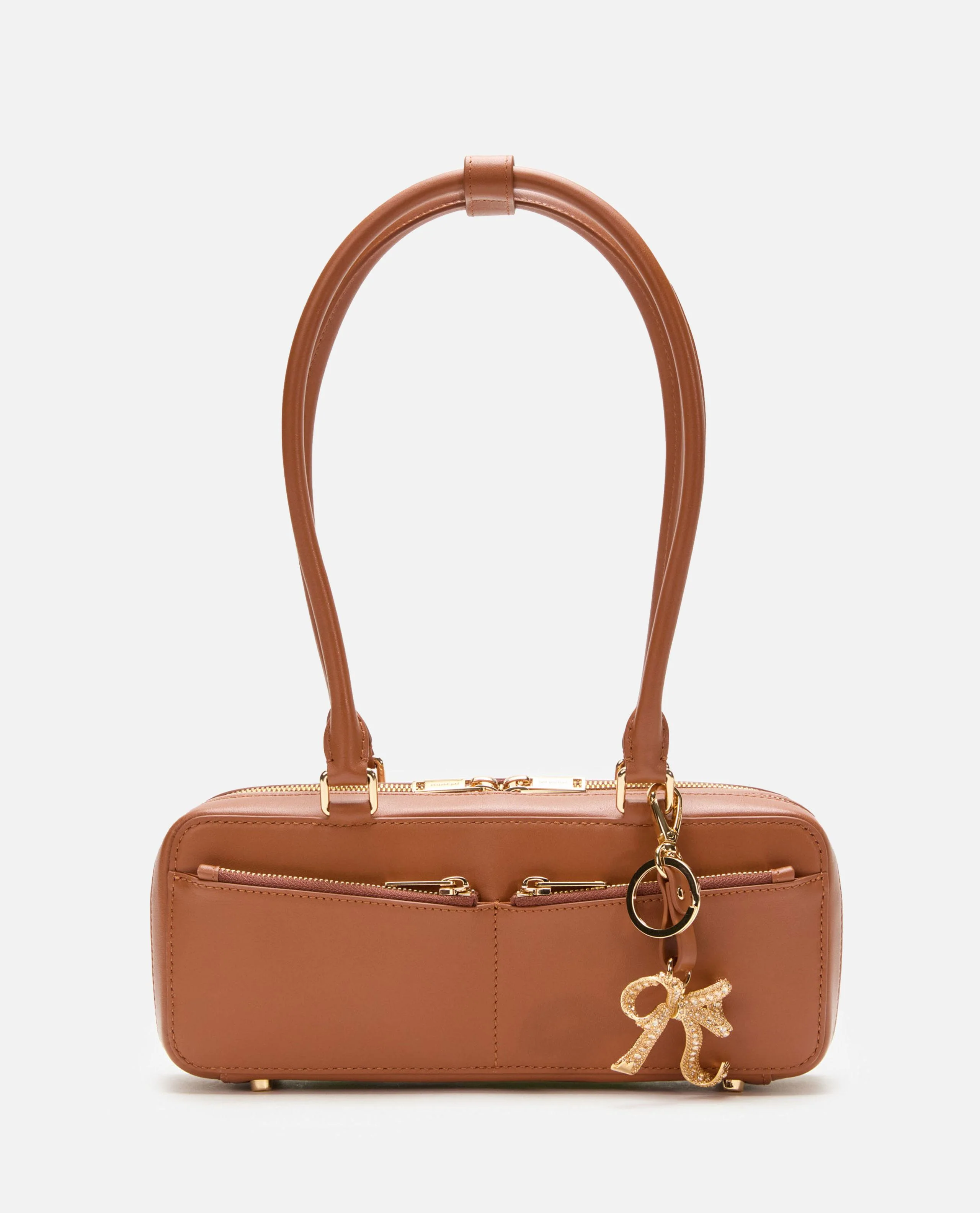 BORSA A TRACOLLA IN PELLE MARRONE CON CIONDOLO