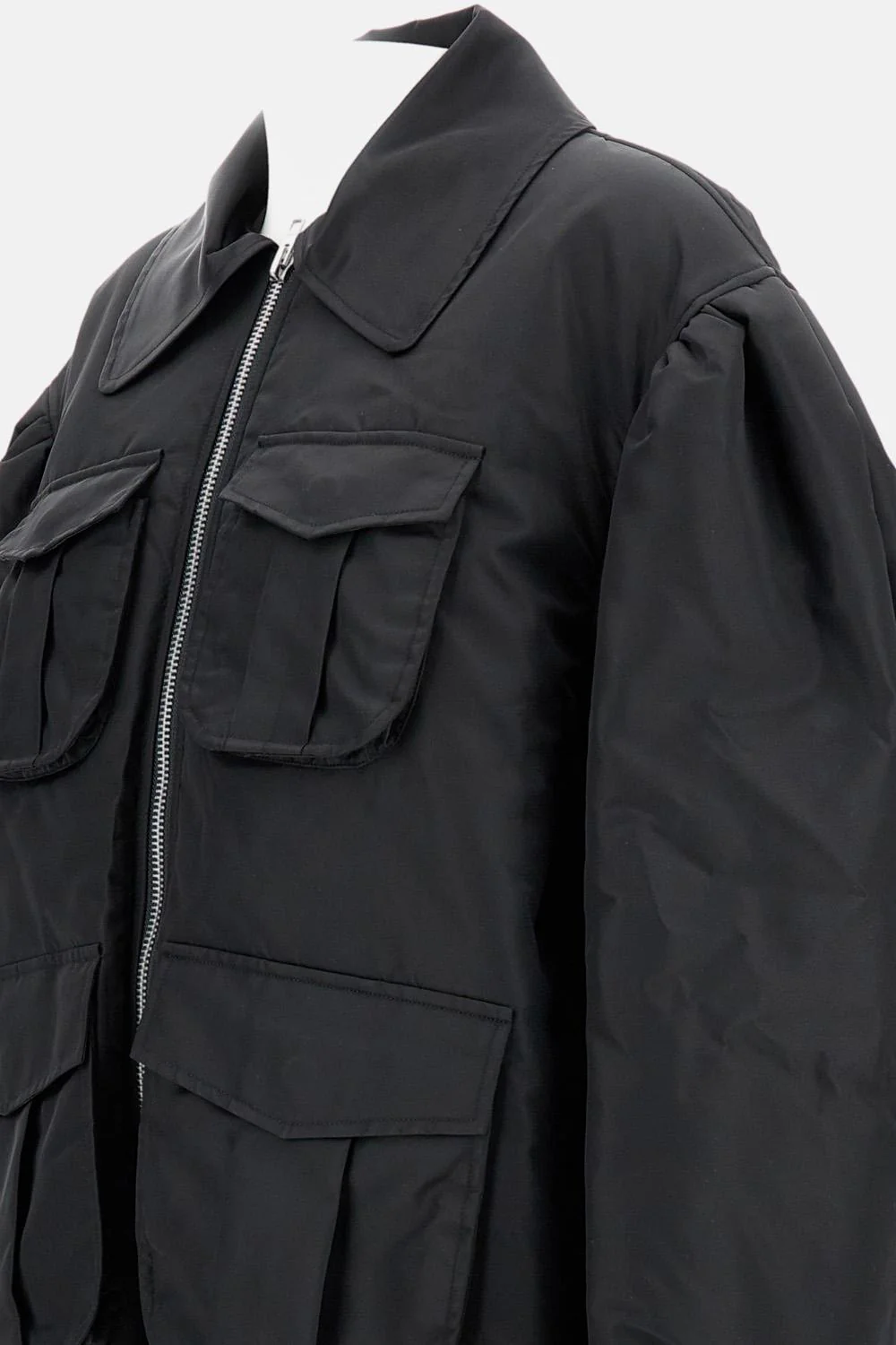 GIACCA BOMBER CON MANICHE A SBUFFO E TASCHE MULTIPLE - Image 3