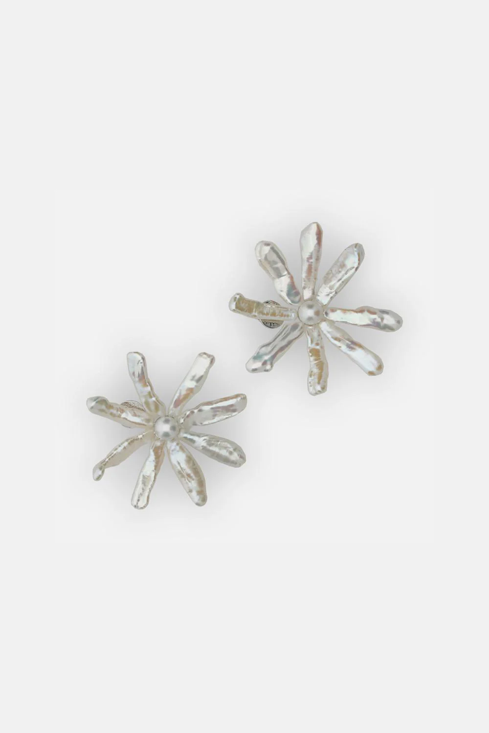 ORECCHINI DI PERLE CON FIORI IN FIORE