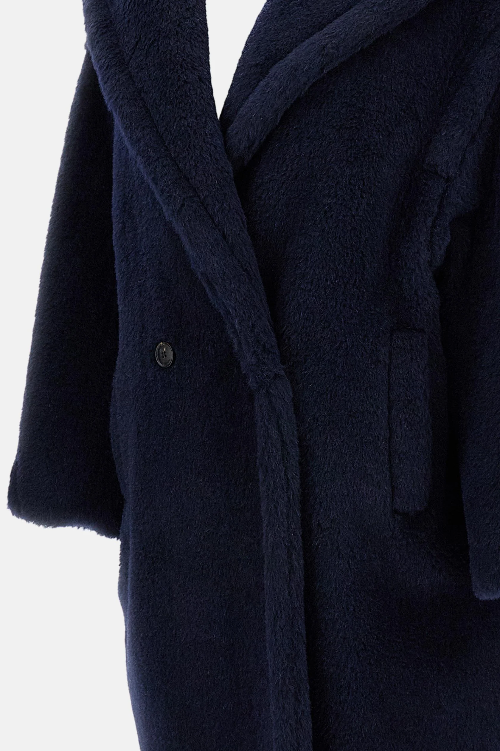 TED GIRL - Image 3