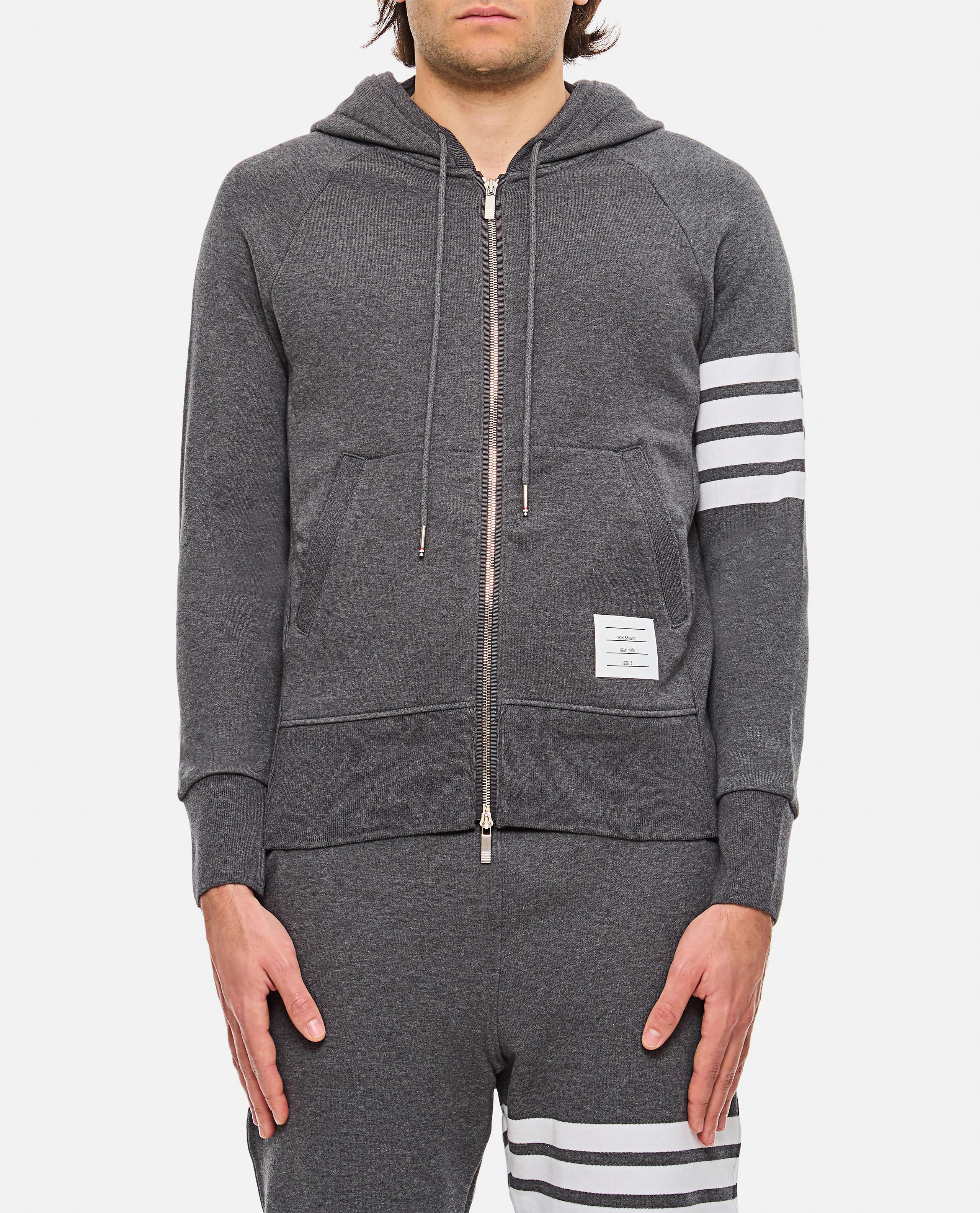 ICONICA FELPA CON ZIP E CAPPUCCIO